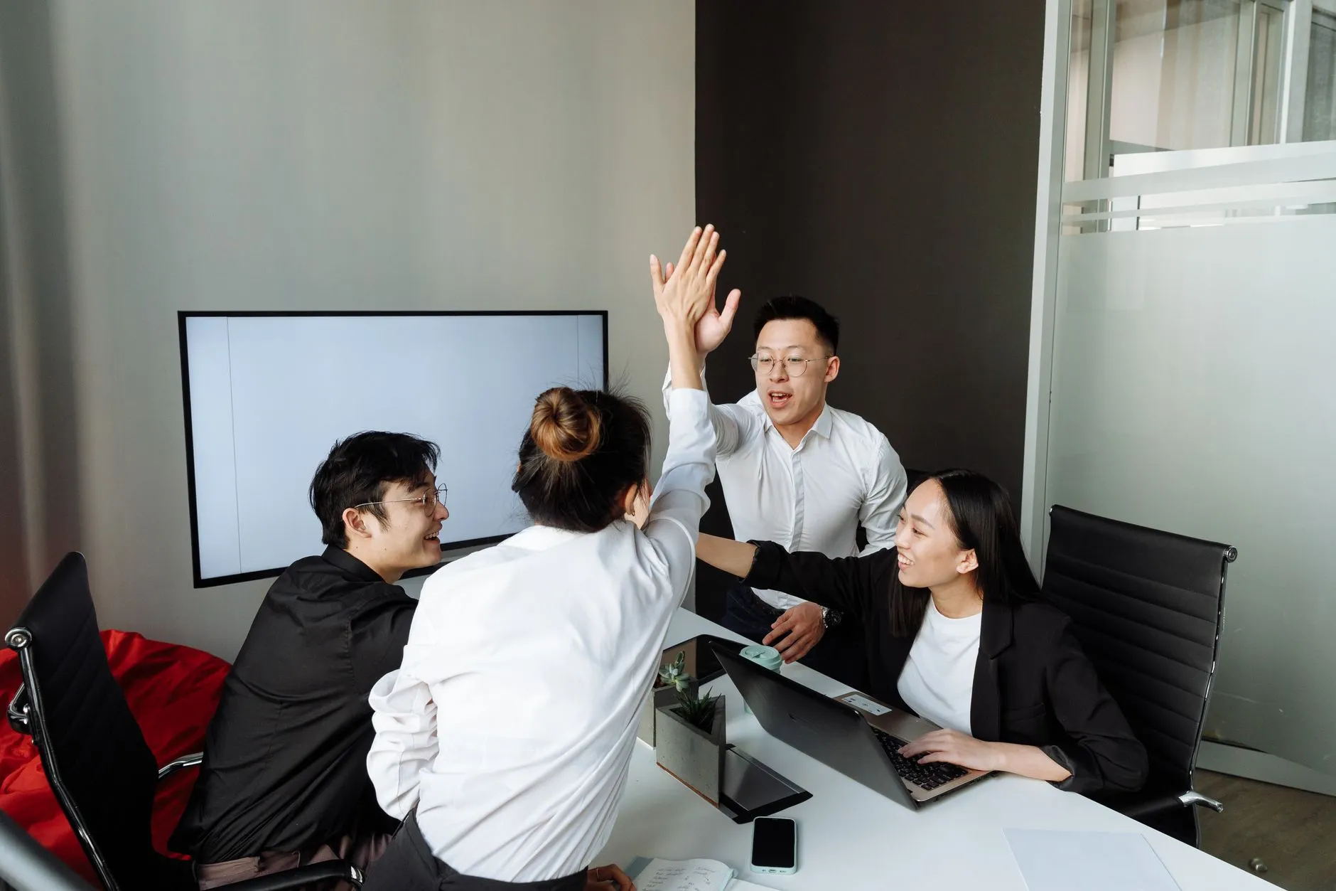 安徽企业邮件服务器选型指南：安全合规与高可用架构解析
