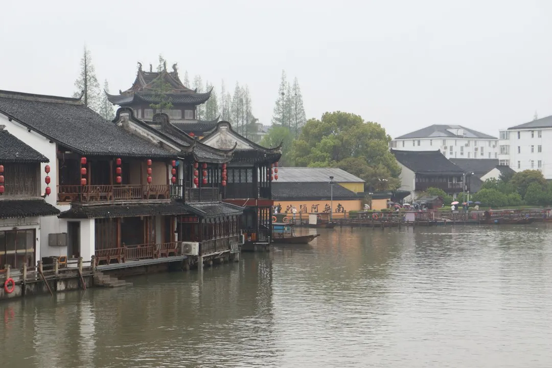 打印服务器与网络打印方案对比：企业办公场景下的效率与成本权衡